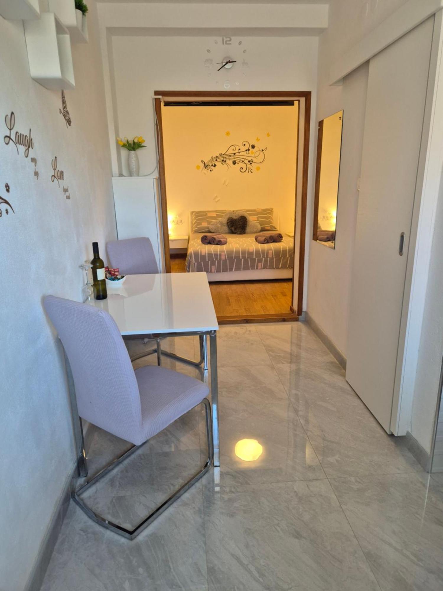 Apartment Karla Komiža Εξωτερικό φωτογραφία